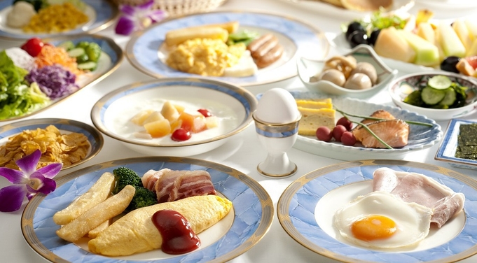 【贅沢ホテルステイ】東京スカイツリーを一望できる鉄板焼レストランで贅沢ディナーを堪能♪夕朝食付